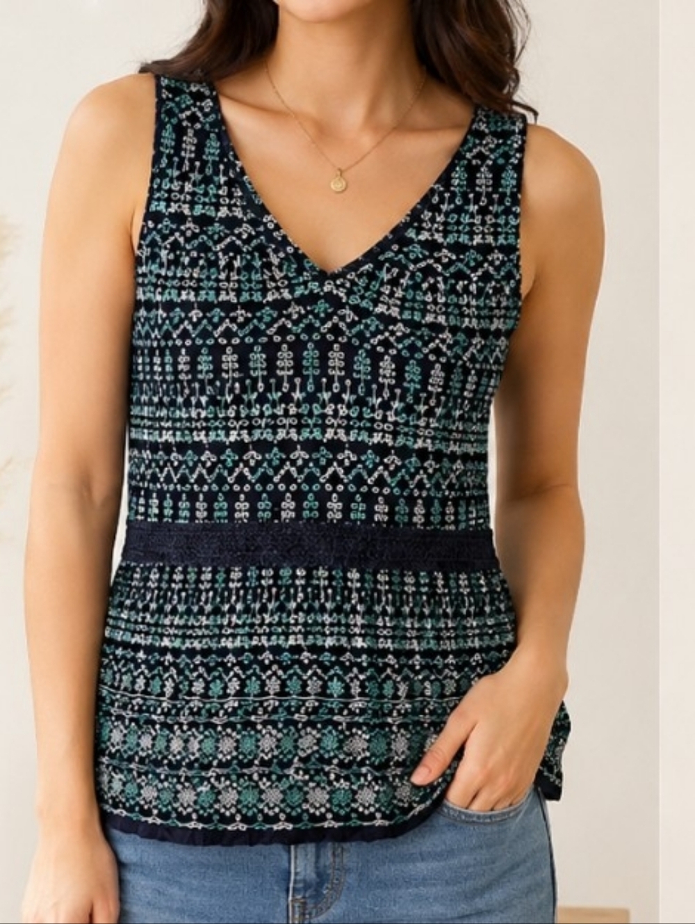 Maeve Anthropologie Black Tank Top Tunic Embroidered Green White Size M Boho